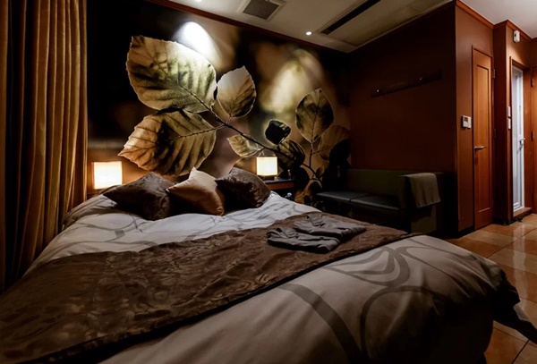 HOTEL-COLTON（コルトン）